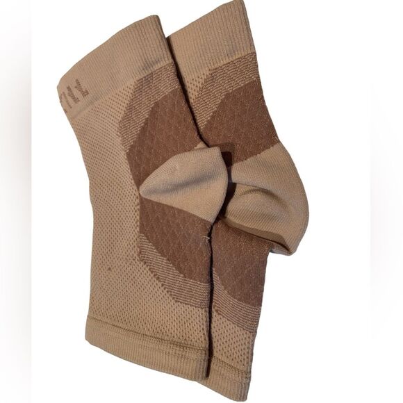 Newzill Compression Socks Calf Sleeves Running Athletics XXL NEVER WORN Recovery - Picture 2 of 8